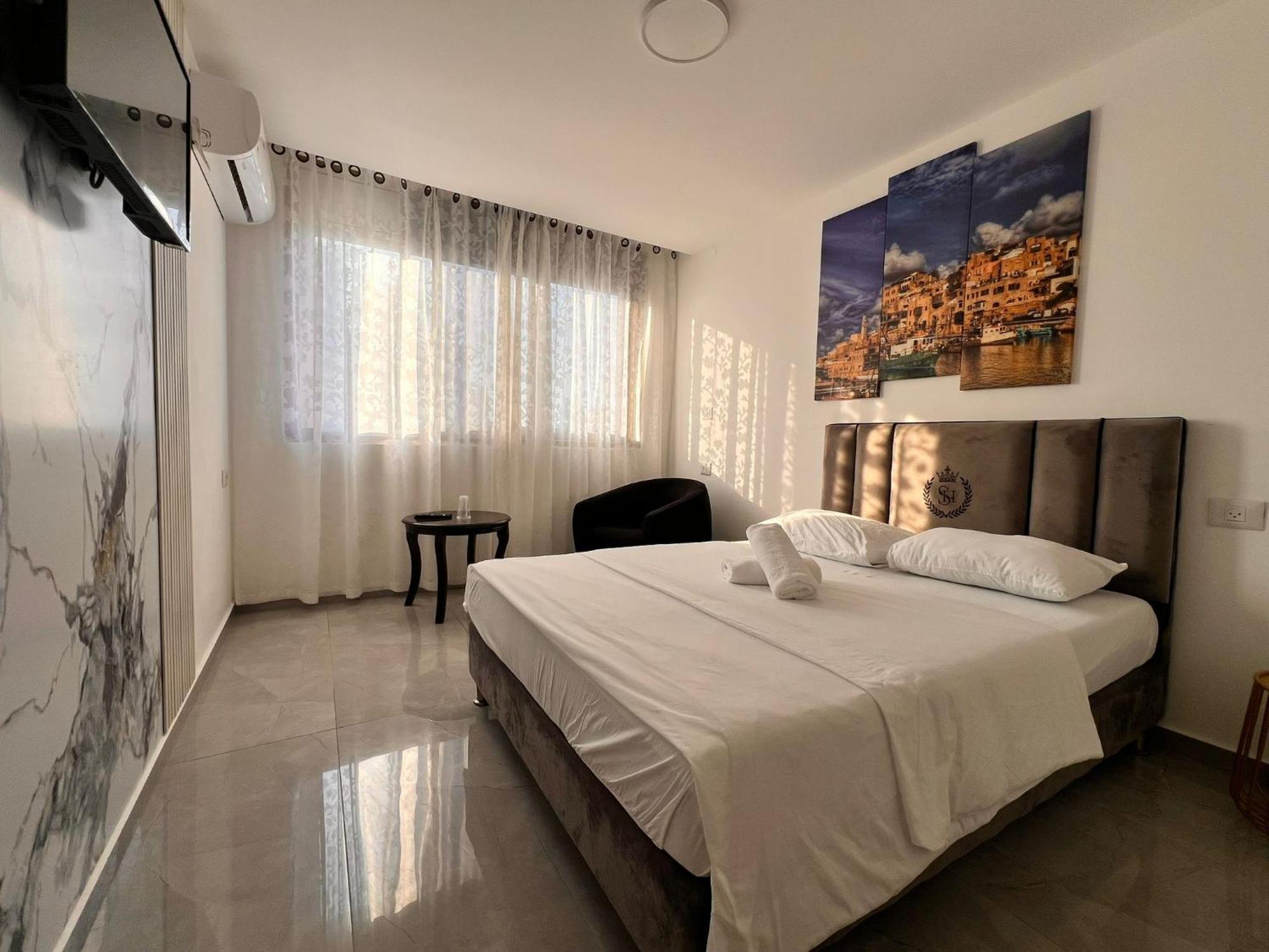 Elis Boutique Hotel Bat Yam Exterior photo