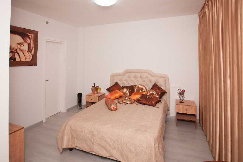 Elis Boutique Hotel Bat Yam Exterior photo